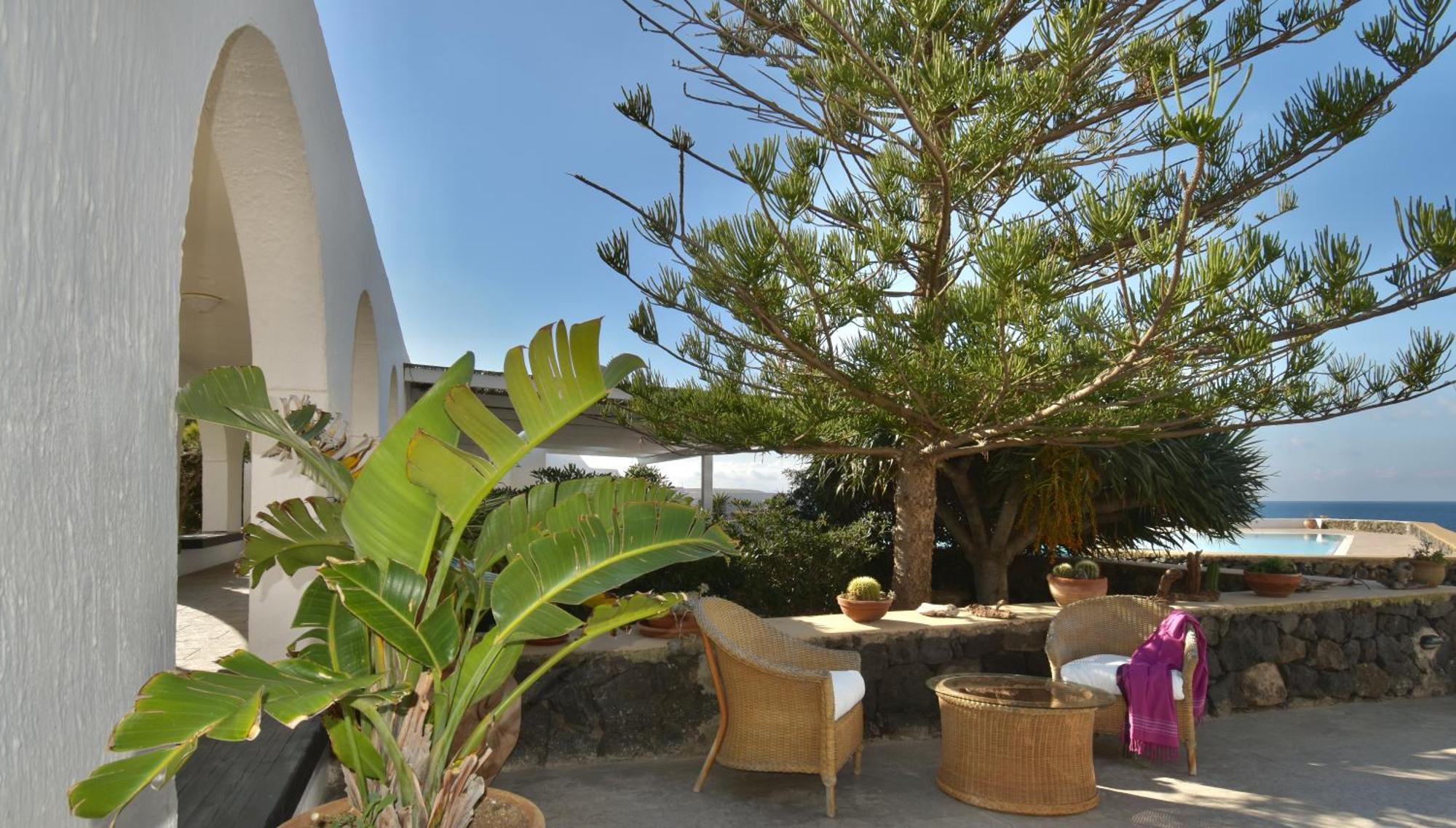 Cossyra Hotel Madonna Delle Grazie Exterior photo
