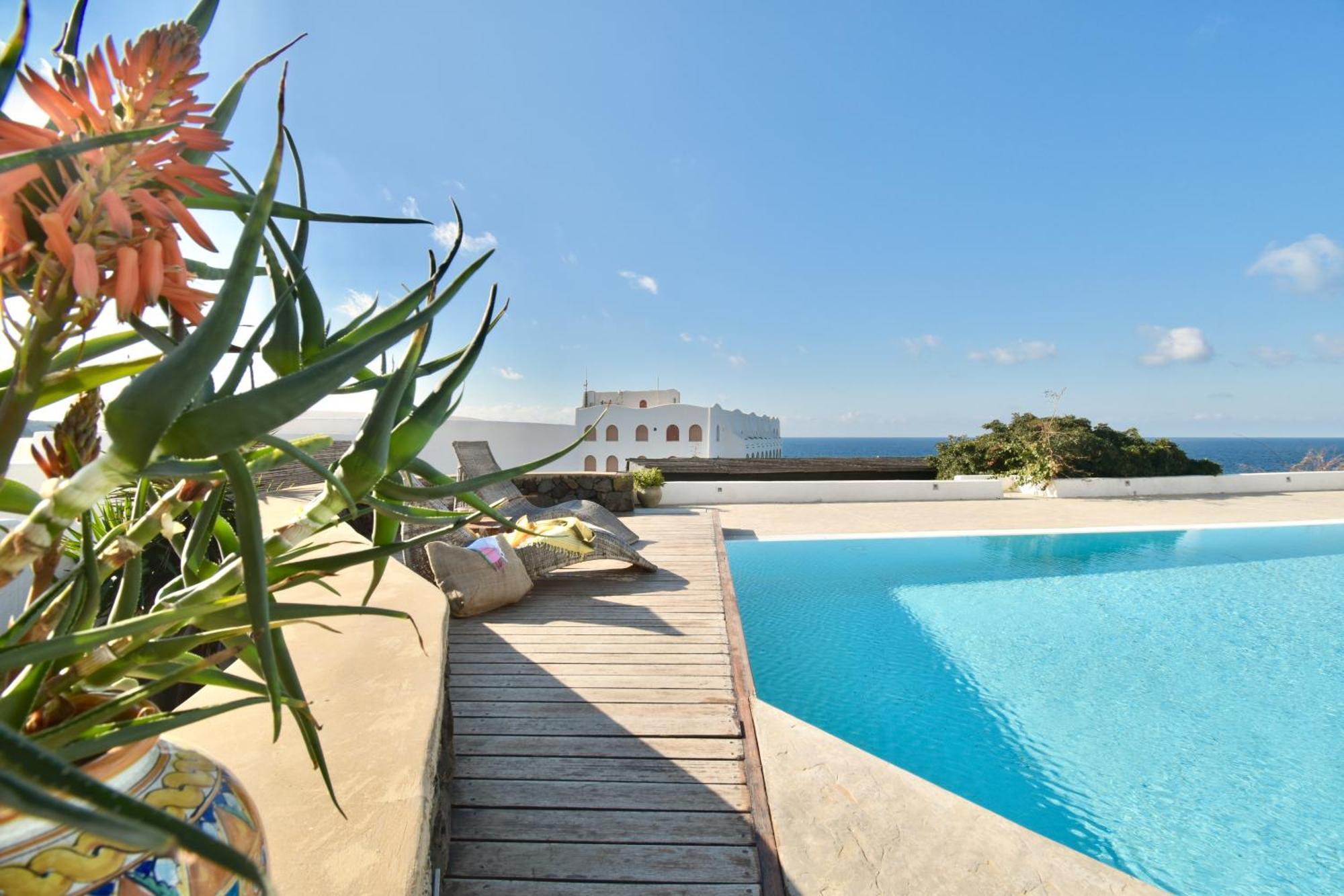 Cossyra Hotel Madonna Delle Grazie Exterior photo