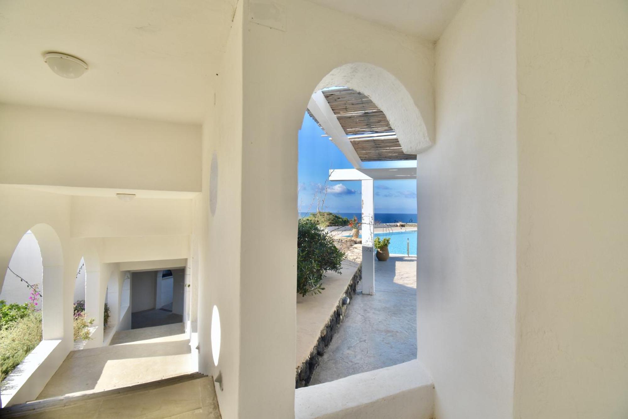 Cossyra Hotel Madonna Delle Grazie Exterior photo