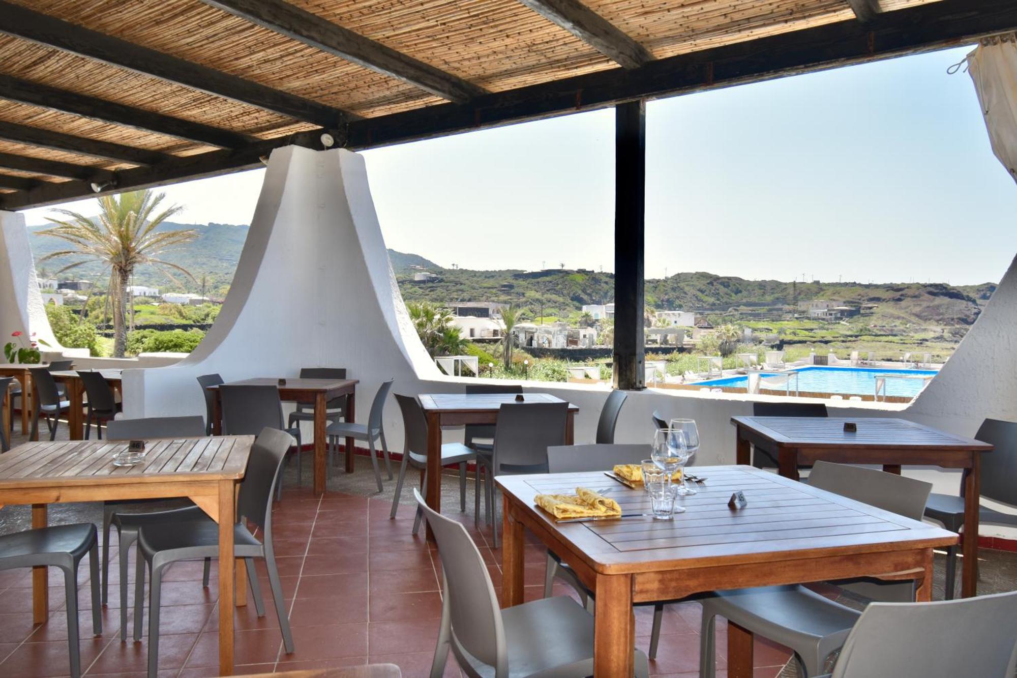 Cossyra Hotel Madonna Delle Grazie Exterior photo